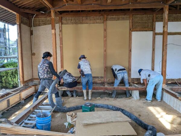 耐震リノベ　基礎補強