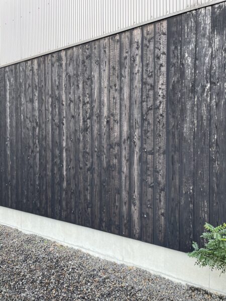 外壁の経年変化を楽しむ