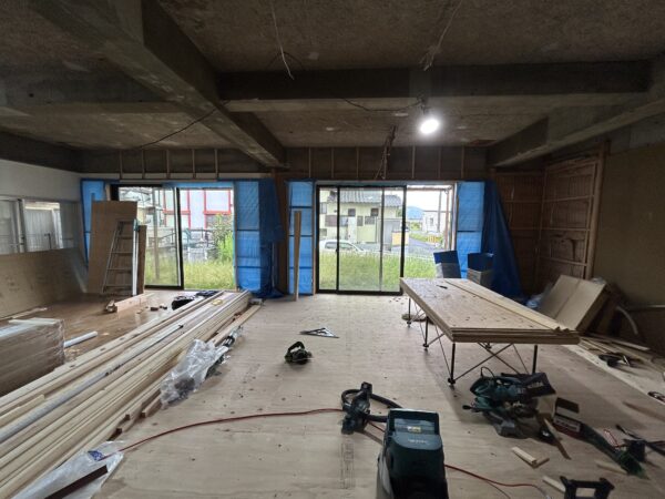 RC造のリノベ 経過報告。 天井下地を生かす！