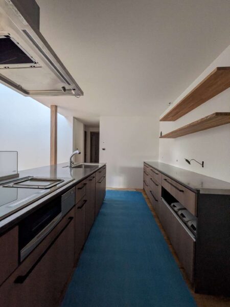 【山田の日刊ブログ】リノベモデルハウス　キッチン