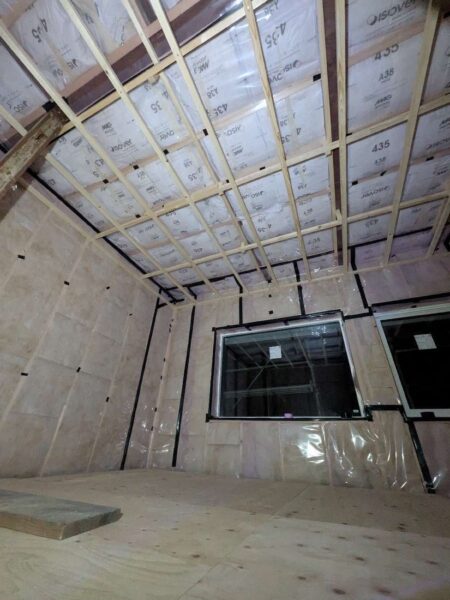 【山田の日刊ブログ】断熱材にも寿命があります。